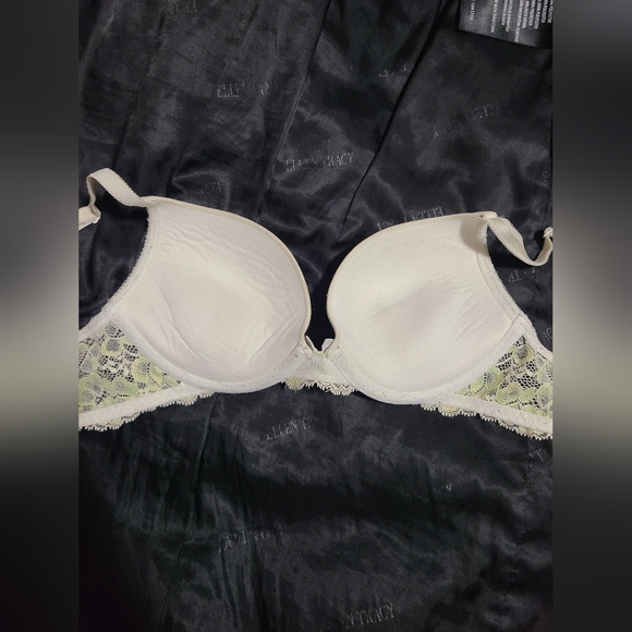 Victoria's Secret Dream Angels Push Up Lace Rhinestone Sparkle Bra - Picture 4 of 4